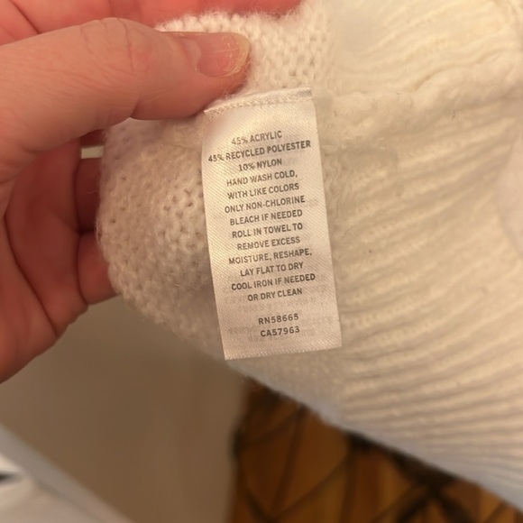 Halogen Sweater-Size M - Picture 6 of 6